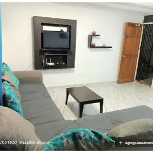  Apartamento Departamento Centrico A 2 Cuadras De La Playa, Close To The México